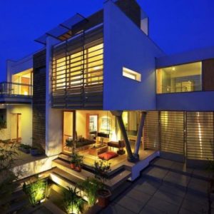 Homes_Random (104/700)